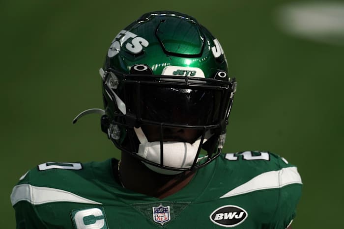 Jets S Marcus Maye helmet